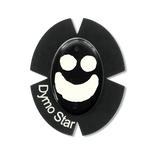 Schwarzer Kunststoff Knieschleifer mit Titan und einem weißen Smiley Gesicht. Das runde Klettpad besteht aus schwarzem Wildleder und einem weißen Schriftzug DymoStar